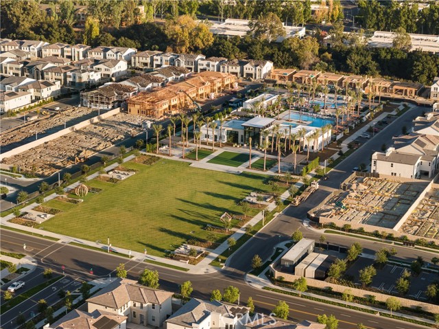 151 Fremont, Lake Forest CA: https://media.crmls.org/medias/058e86bd-354f-4675-9077-a6229f474c94.jpg
