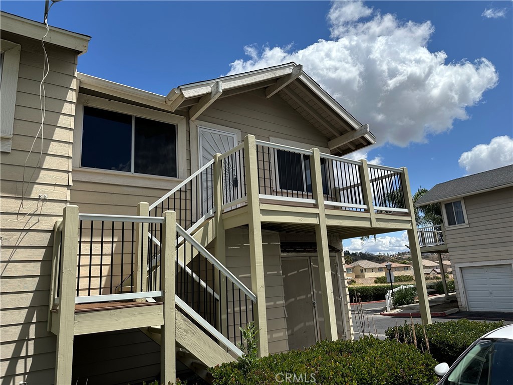 713 Walnut Drive #17