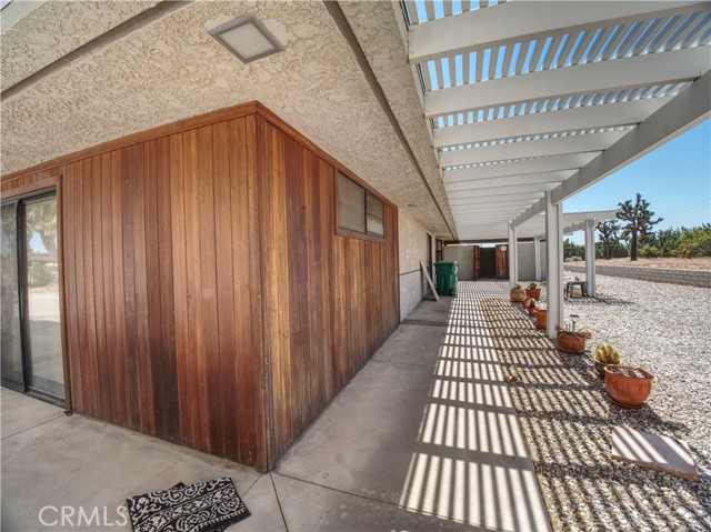 Detail Gallery Image 10 of 27 For 5126 Canton St, Yucca Valley,  CA 92284 - 2 Beds | 2 Baths