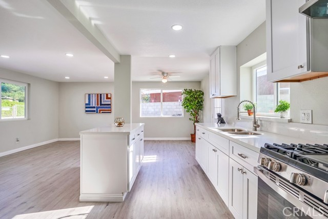 5510 Bushnell Avenue, Riverside CA: https://media.crmls.org/medias/05900122-aab5-434a-b474-8e4c111b687f.jpg