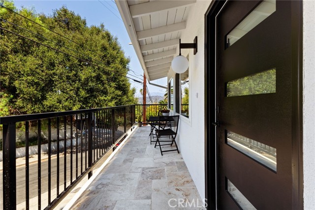 1312 North Avenue 46 photo 3