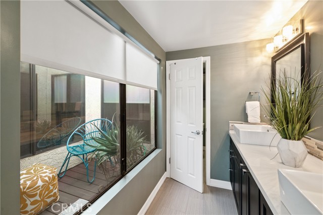 2609 Nelson Avenue, Redondo Beach, California 90278, 2 Bedrooms Bedrooms, ,1 BathroomBathrooms,Residential,Sold,Nelson,SB21204814