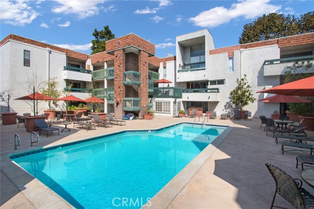 Detail Gallery Image 21 of 27 For 355 S Los Robles Ave #136,  Pasadena,  CA 91101 - 1 Beds | 1 Baths