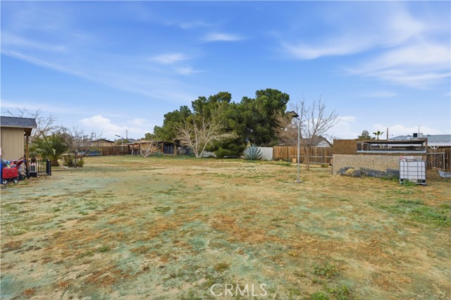 Detail Gallery Image 41 of 54 For 15572 Riverside St, Hesperia,  CA 92345 - 3 Beds | 2 Baths