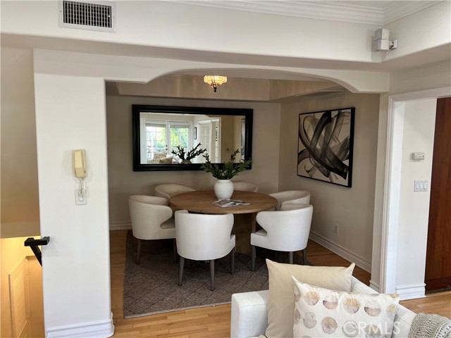 Drew Fenton | 11807 Dorothy Street Los Angeles CA | MLS: 7332337