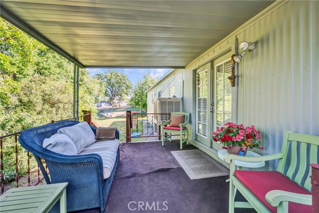 Detail Gallery Image 2 of 27 For 8522 Quarterhorse Ln, Lower Lake,  CA 95457 - 2 Beds | 2 Baths