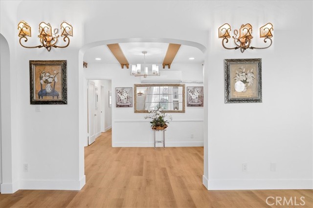 Detail Gallery Image 3 of 34 For 1428 W 92nd St, Los Angeles,  CA 90047 - 3 Beds | 2 Baths