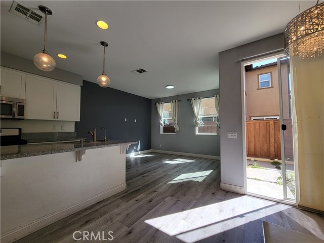 56 Linden Lane, Temple City CA: https://media.crmls.org/medias/05958d5d-084d-4eff-a206-1a78ed4721f1.jpg