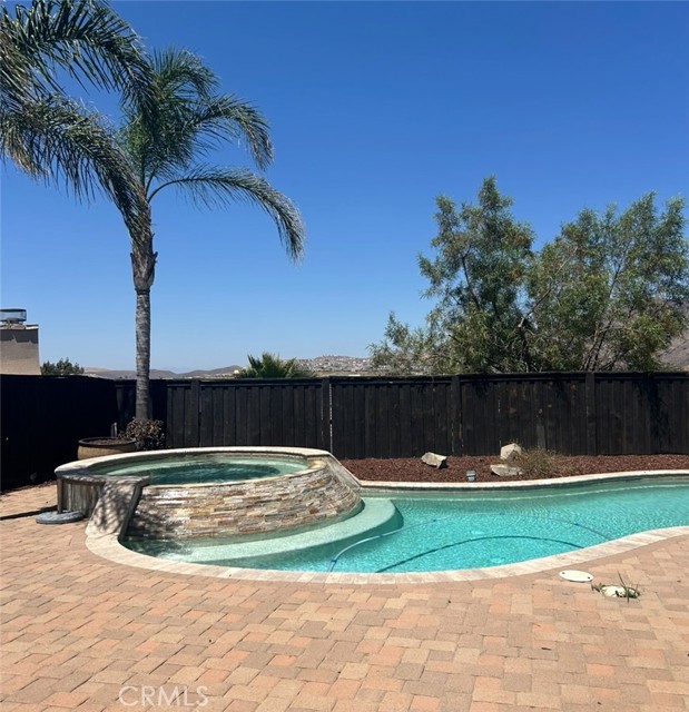 25198 Forest Street, Corona CA: https://media.crmls.org/medias/0595fa45-e929-4b84-b853-18b6c2ba97eb.jpg