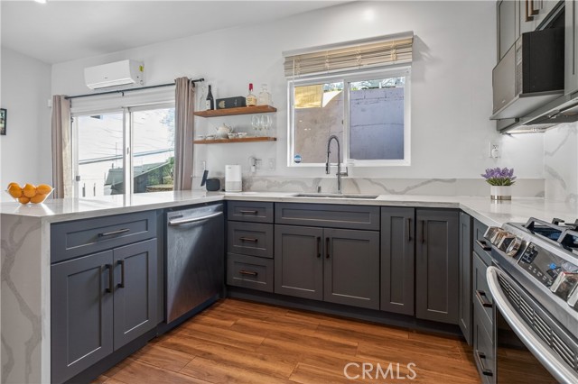 Detail Gallery Image 17 of 38 For 182 Palatine Dr, Alhambra,  CA 91801 - 4 Beds | 3 Baths