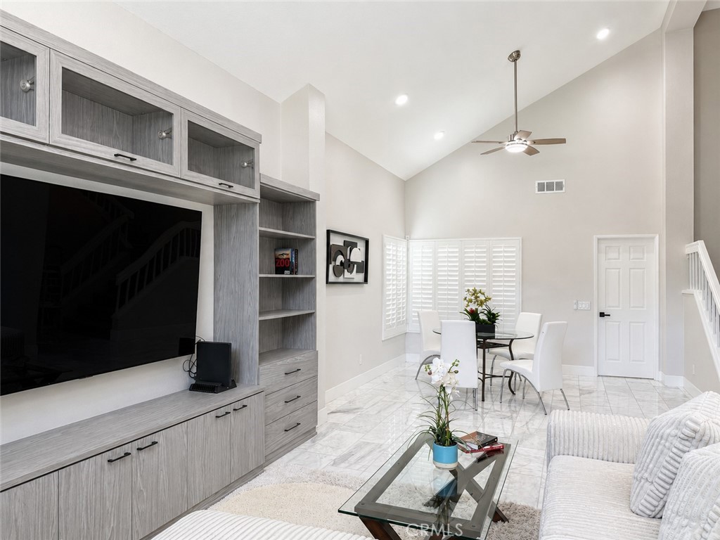 MLS #OC26156040 image #6