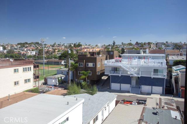 The view from the living room is actually very pleasant, wide, bright and no picture can do it full justice.