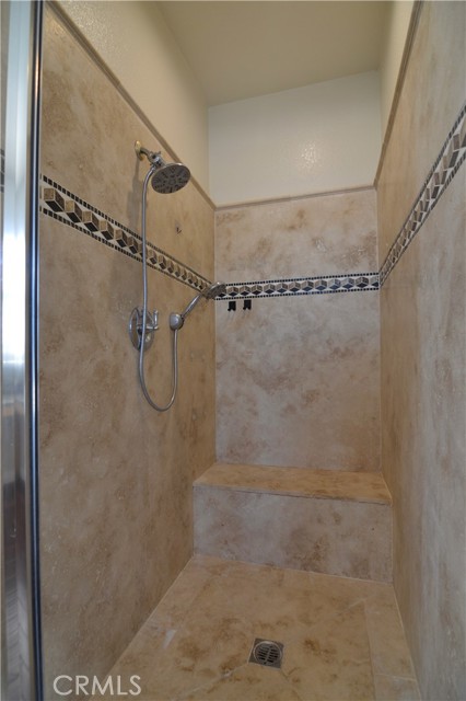 Detail Gallery Image 23 of 52 For 9595 Shadowgrove Dr, Rancho Cucamonga,  CA 91730 - 5 Beds | 3 Baths