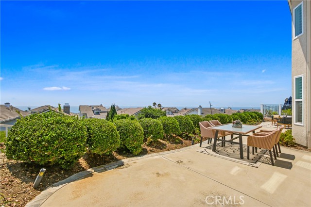 2210 Calle Opalo, San Clemente CA: https://media.crmls.org/medias/059a6f22-8c9d-407e-815c-d9c1ea95cb61.jpg