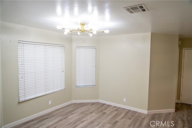 640 W Avenue Q12, Palmdale CA: https://media.crmls.org/medias/059a919a-85a3-43eb-b996-66bb546ac844.jpg