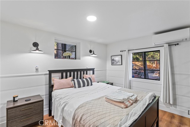 Detail Gallery Image 12 of 53 For 101 State Highway 173, Lake Arrowhead,  CA 92352 - 3 Beds | 3 Baths
