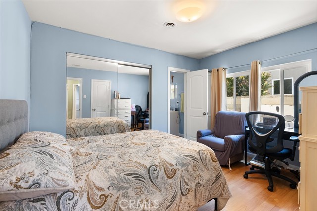 308 Flower Street, Costa Mesa CA: https://media.crmls.org/medias/059c6040-25f6-4b06-af45-a13b16f5d8c0.jpg