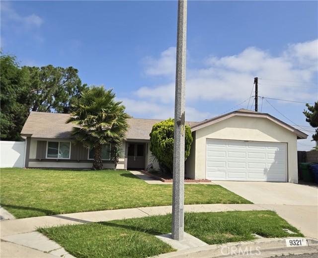 Detail Gallery Image 1 of 17 For 9321 Salem Ave, Westminster,  CA 92683 - 4 Beds | 2 Baths