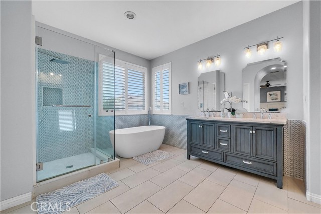 6895 Guinevere Court, Eastvale CA: https://media.crmls.org/medias/059e7fe4-d35d-42eb-a7fe-5f1bb6cb7b42.jpg