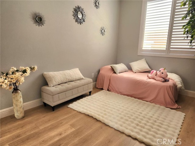 Image 29 of 72 For 26523 Starling Court