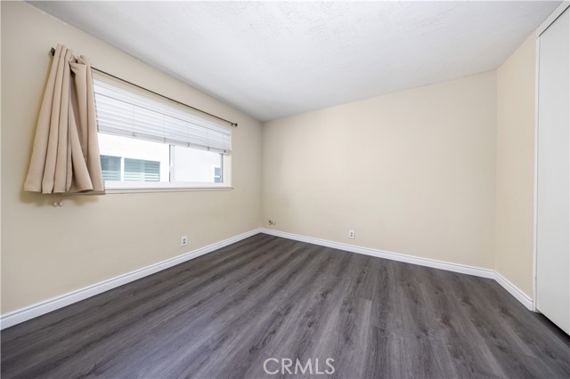 29 Farragut, Irvine CA: https://media.crmls.org/medias/059ffe7a-8e01-4961-ab54-67990f972057.jpg