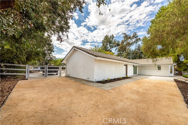 05a0129e D346 400c 88f3 Ab5bb62be7e9