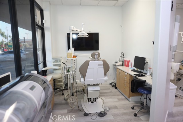 3950 Pierce St, Riverside CA: https://media.crmls.org/medias/05a0951d-ade0-4097-a4e9-4e2a2a14aa6a.jpg