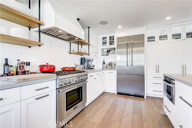 316 5th Street, Manhattan Beach CA: https://media.crmls.org/medias/05a1a3db-cb9a-47aa-a156-f19d2eb759a5.jpg