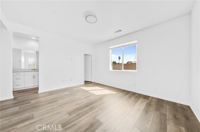 Detail Gallery Image 34 of 39 For 3476 Smith St, Jurupa Valley,  CA 92509 - 4 Beds | 2 Baths