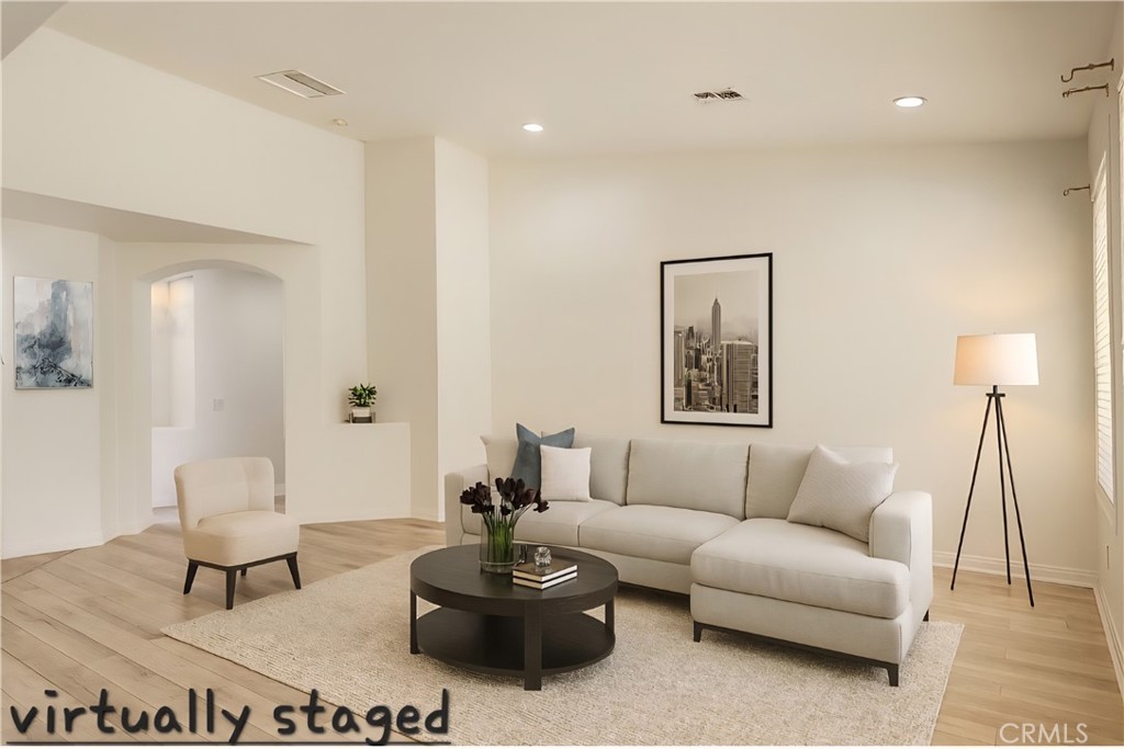 MLS #IG25217861 image #7