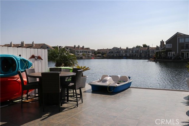 Detail Gallery Image 5 of 14 For 3726 Montego, Huntington Beach,  CA 92649 - 4 Beds | 3 Baths