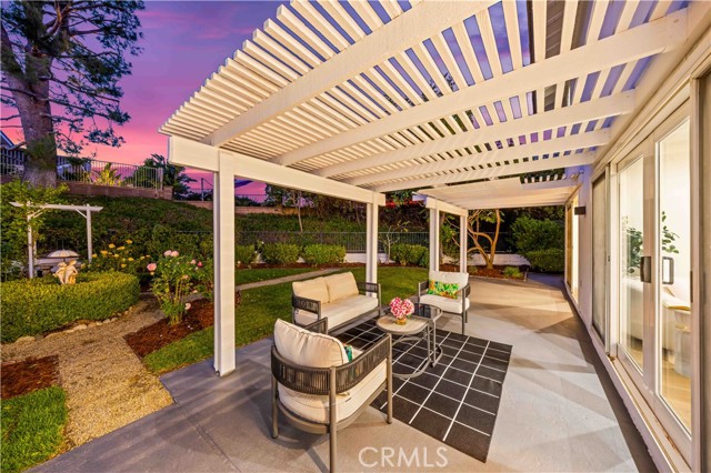 Detail Gallery Image 35 of 38 For 5421 via Ontiveros, Yorba Linda,  CA 92887 - 4 Beds | 3 Baths