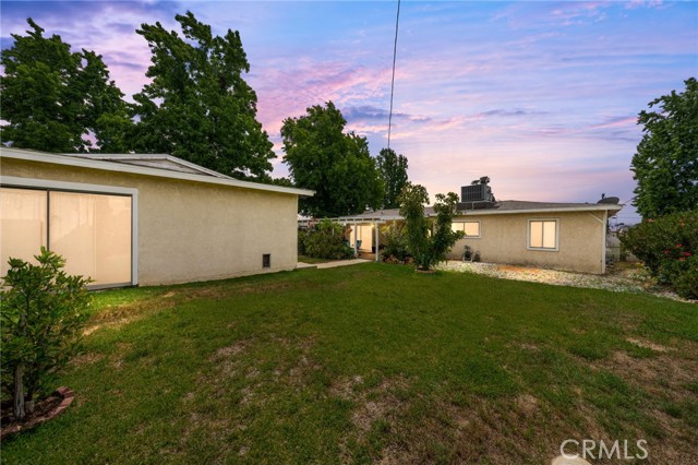 1320 W Flora Street, Ontario CA: https://media.crmls.org/medias/05a26492-0fcf-4fbe-9538-1024e6483c15.jpg