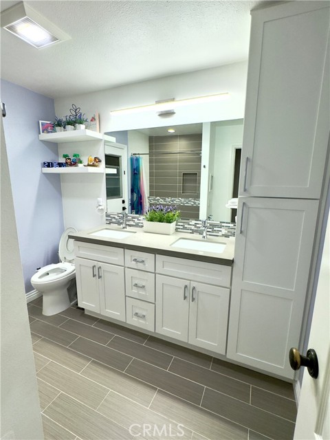 Detail Gallery Image 32 of 57 For 629 E Riverview Ave, Orange,  CA 92865 - 4 Beds | 2 Baths