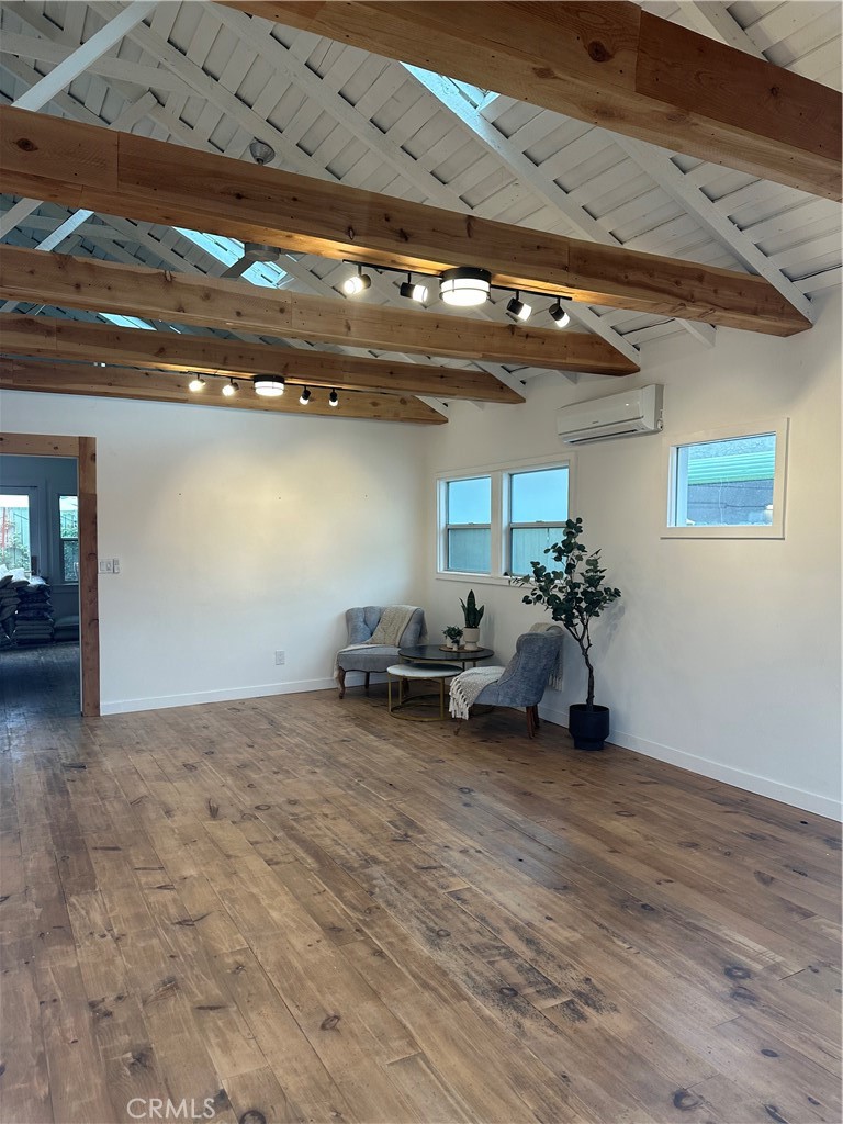 MLS #SB25059372 img 7