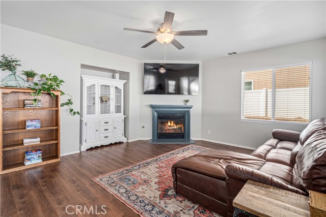 Detail Gallery Image 17 of 55 For 7337 Ridge View, Lancaster,  CA 93536 - 6 Beds | 3 Baths