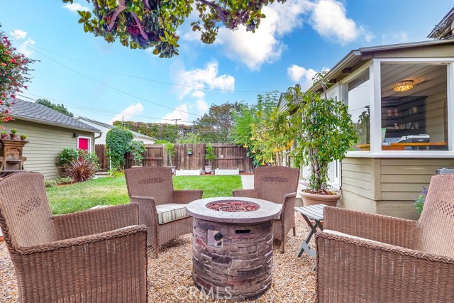 3952 Gaviota Avenue, Long Beach CA: https://media.crmls.org/medias/05a3683e-2a82-494c-ab69-6ffd458c0de6.jpg
