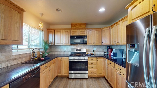 Detail Gallery Image 6 of 73 For 5607 Mckinley Ave, San Bernardino,  CA 92404 - 3 Beds | 2 Baths