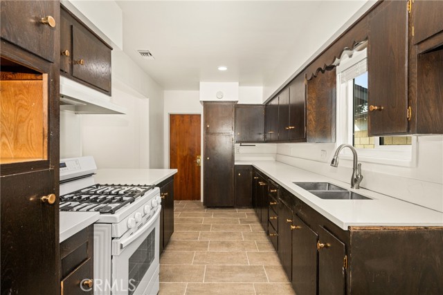 Detail Gallery Image 23 of 40 For 13302 Siemon, Garden Grove,  CA 92843 - 3 Beds | 2 Baths