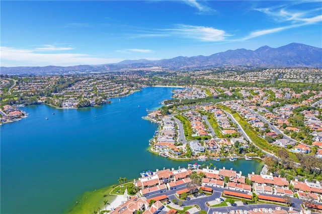 27982 Virginia, Mission Viejo CA: https://media.crmls.org/medias/05a44b91-822e-4469-8c0d-27bafac1001c.jpg