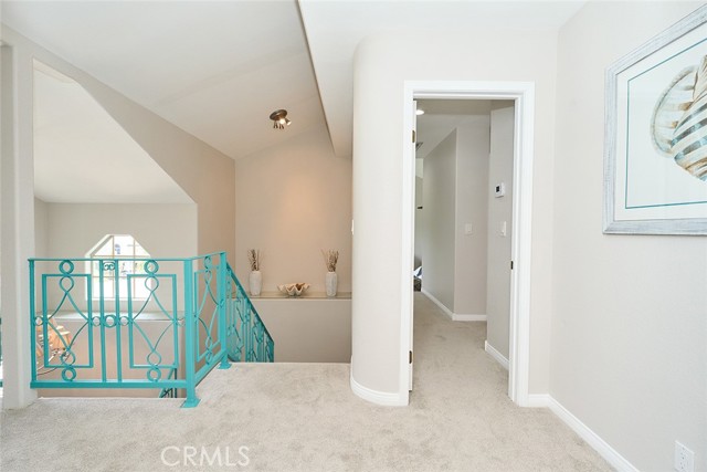 385 Park Avenue, Long Beach CA: https://media.crmls.org/medias/05a4cd13-df0c-49ff-ad83-c4a52777e6ad.jpg