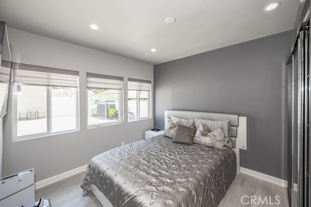 Detail Gallery Image 11 of 19 For 6146 Morella Ave, North Hollywood,  CA 91606 - 3 Beds | 2 Baths