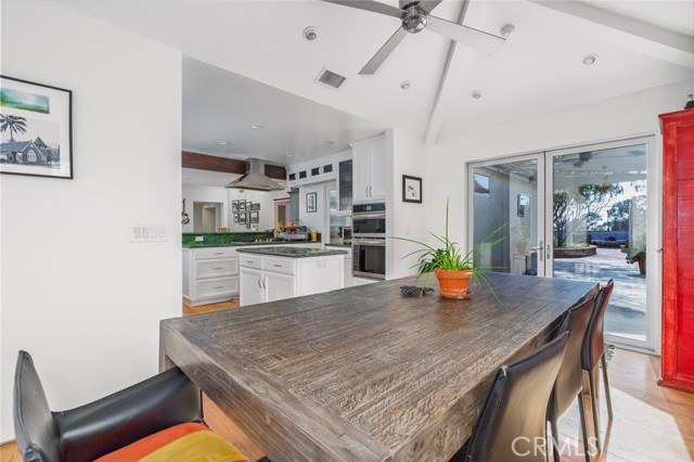 Detail Gallery Image 14 of 68 For 1933 Whittier Ave, Costa Mesa,  CA 92627 - 4 Beds | 2 Baths