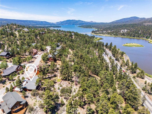 42728 Timberline Trail, Big Bear Lake CA: https://media.crmls.org/medias/05a71d63-212d-4282-8d3e-2381061a70f1.jpg