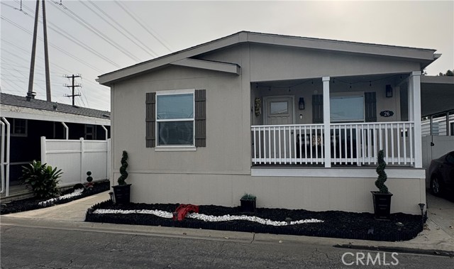 3595 Santa Fe Unit: 26