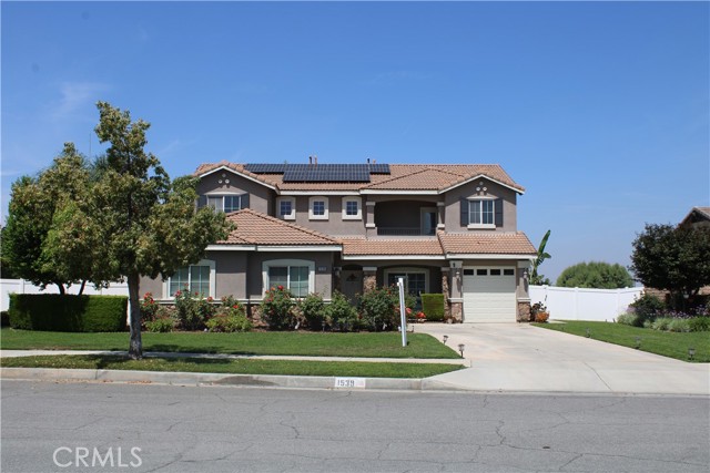 1539 Carmel Court, Redlands CA: https://media.crmls.org/medias/05a7bbf9-199c-4aee-b6f9-0f5b7a64670d.jpg
