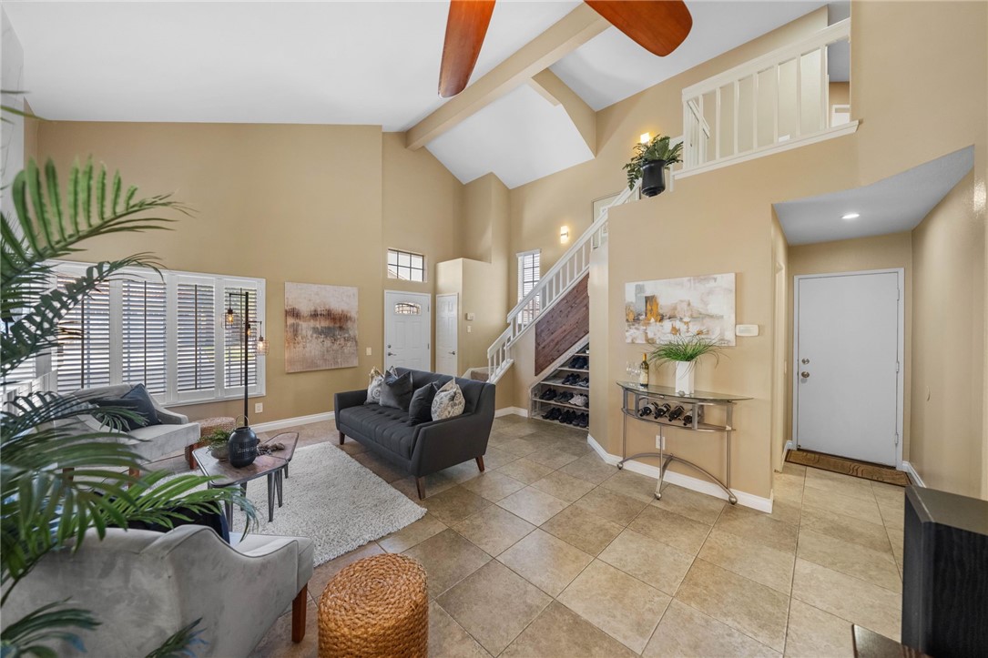 Detail Gallery Image 11 of 41 For 790 Silvestre Ct, Corona,  CA 92879 - 3 Beds | 2/1 Baths