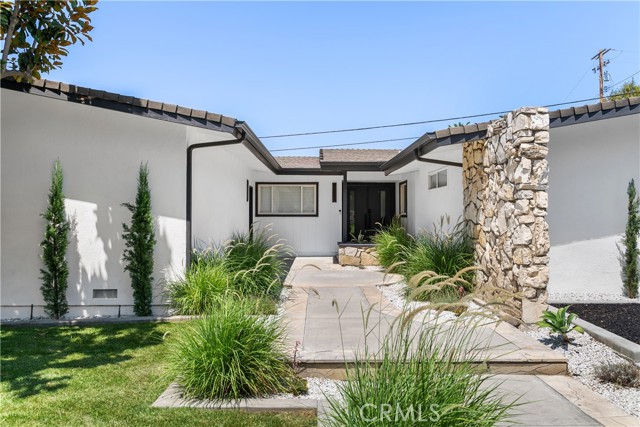 Detail Gallery Image 3 of 58 For 4816 Saint Andrews Ave, Buena Park,  CA 90621 - 5 Beds | 3 Baths
