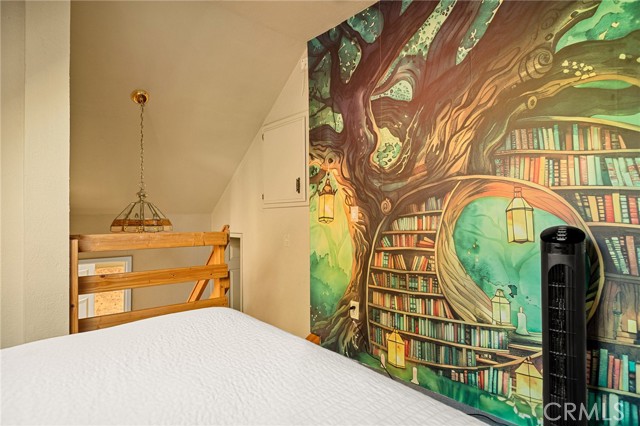 Detail Gallery Image 45 of 47 For 27808 Alpen, Lake Arrowhead,  CA 92352 - 4 Beds | 3/1 Baths