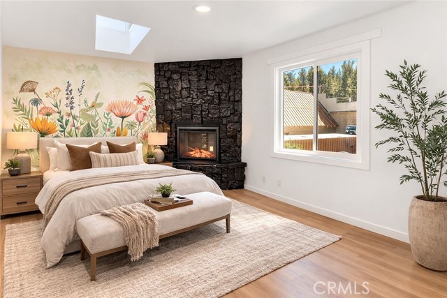 Detail Gallery Image 11 of 72 For 39933 Deer, Big Bear Lake,  CA 92315 - 3 Beds | 2 Baths